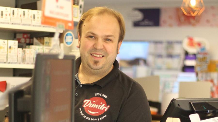 Dimitri et sa librairie renovee font carton plein